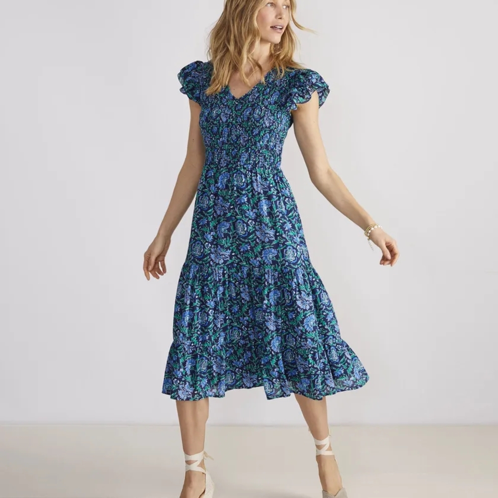 SOLD! Vineyard Vines women’s summer blooms smocked midi tiered dress